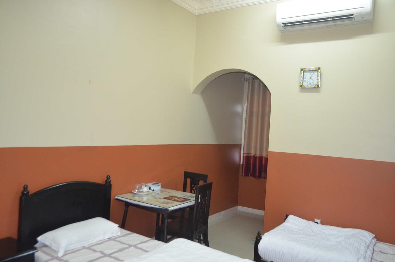 Five Continents Hotel Szúr Kültér fotó