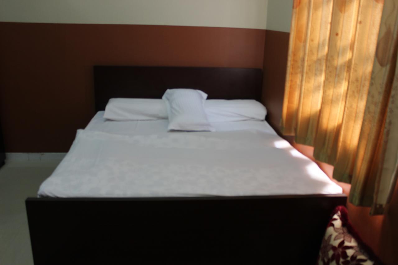 Five Continents Hotel Szúr Kültér fotó